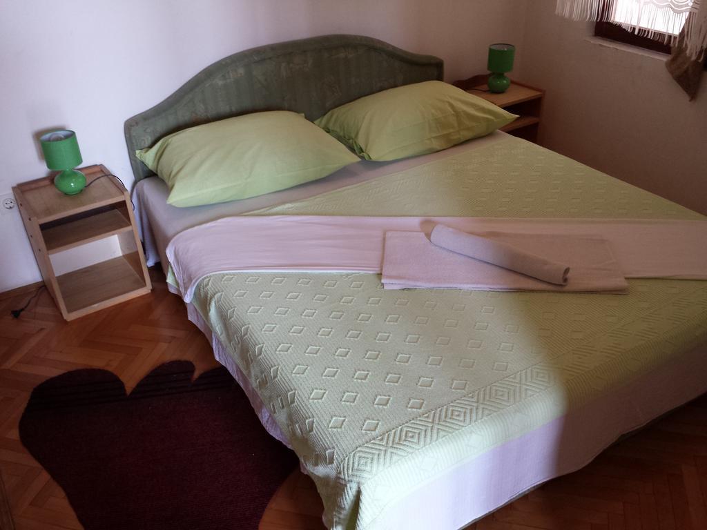 Apartments & Hostel Zdrava Hrana Mostar Rum bild