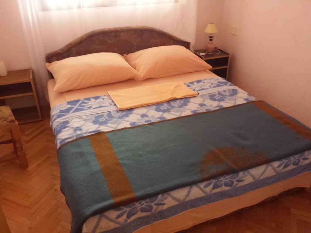 Apartments & Hostel Zdrava Hrana Mostar Rum bild